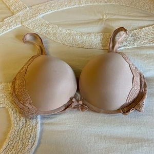 VS Nude Push Up Bra 32DD